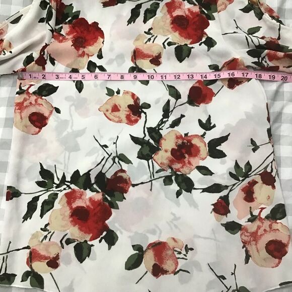 2/40$ WILFRED white floral blouse Grandmacore silky open arm long sleeve small - Picture 8 of 12
